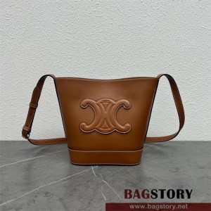 셀린느 트리오페 송아지가죽 버킷백 198243