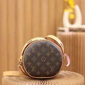 루이비통 Louis Vuitton M45578   부아뜨 샤포 수플 크로스백 PM