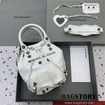 발렌시아가 BALENCIAGA 르카골 버킷백 미디움
