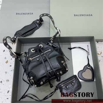 발렌시아가 BALENCIAGA 르카골 버킷백 스몰