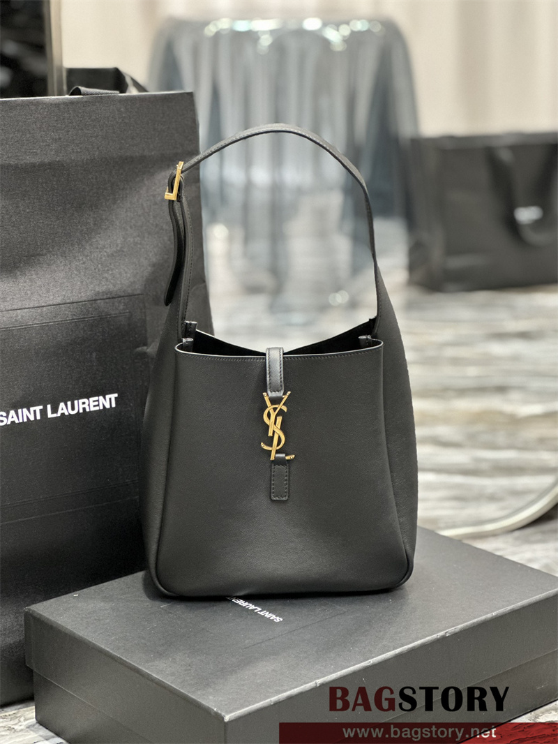 입생로랑 YSL 713938 스몰 호보백