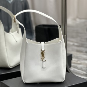 입생로랑 YSL 713938 스몰 호보백