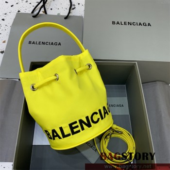 발렌시아가 BALENCIAGA 버킷백 