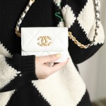 샤넬 CHANEL 19체인지갑 크로스백