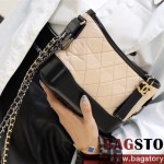 샤넬 CHANEL 가브리엘 호보백 스몰 20CM