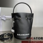 발렌시아가 BALENCIAGA  버킷백 
