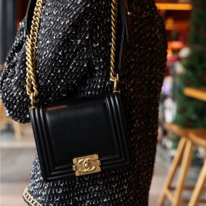 샤넬 CHANEL  미니보이백 Leboy 18cm