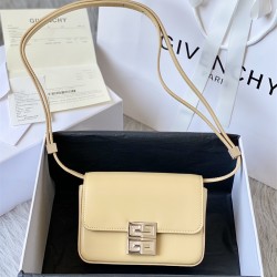 지방시 GIVENCHY 복스 레더 4G 체인백 미니
