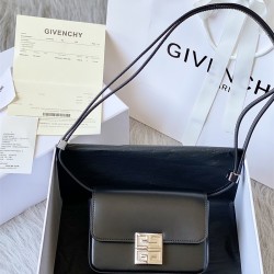 지방시 GIVENCHY 복스 레더 4G 체인백 미니