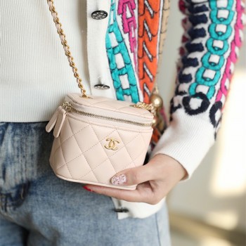 샤넬 CHANEL 골드볼 베니티백