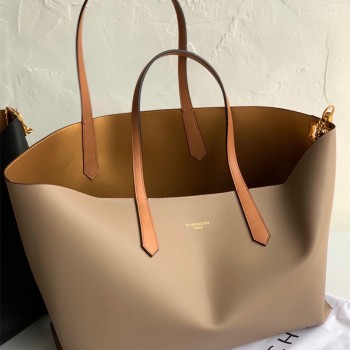 지방시 GIVENCHY 쇼핑백 