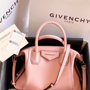 지방시 GIVENCHY 안티고나