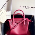 지방시 GIVENCHY 안티고나