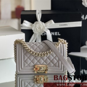 샤넬 CHANEL 캐비어 보이백 Leboy 20CM