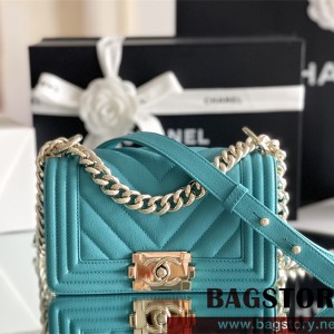 샤넬 CHANEL 캐비어 보이백 Leboy 20CM