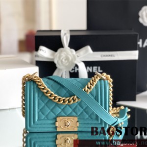 샤넬 CHANEL 캐비어 보이백 Leboy 20CM