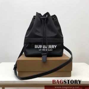 버버리 BURBERRY