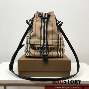 버버리 BURBERRY