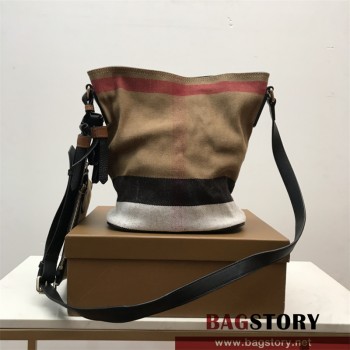 버버리 BURBERRY