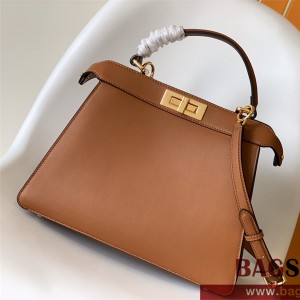 펜디 FENDI 피카부백 33CM