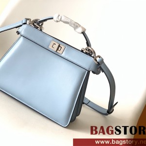 펜디 FENDI 피카부백 20CM