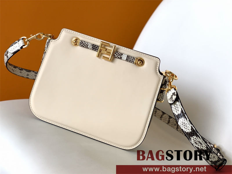 펜디 FENDI 터치 숄더백 26CM