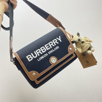 버버리 BURBERRY