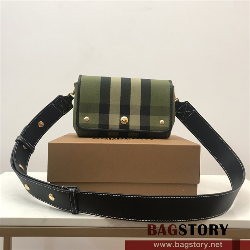 버버리 BURBERRY