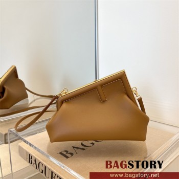 펜디 FENDI  퍼스트백 26CM