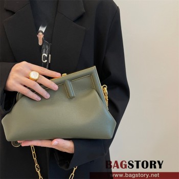 펜디 FENDI 퍼스트백 26CM