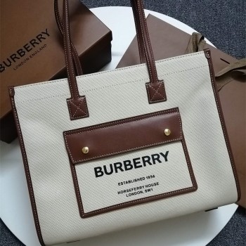 버버리 BURBERRY