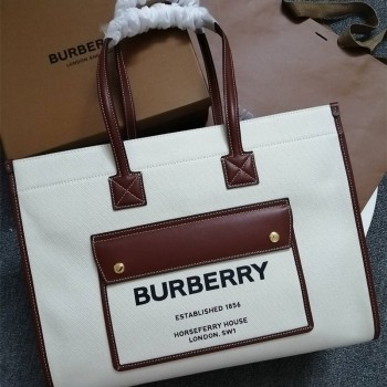 버버리 BURBERRY