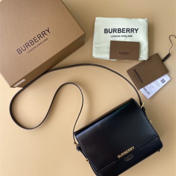 버버리 BURBERRY