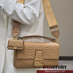 펜디 FENDI 바게트백 32cm