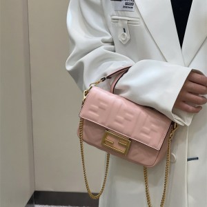 펜디 FENDI 바게트백 19CM