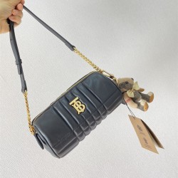 버버리 BURBERRY