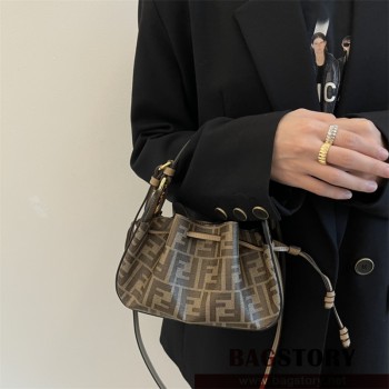 펜디 FENDI 포모도리노 미니백