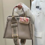 펜디 FENDI 피카부백 33CM