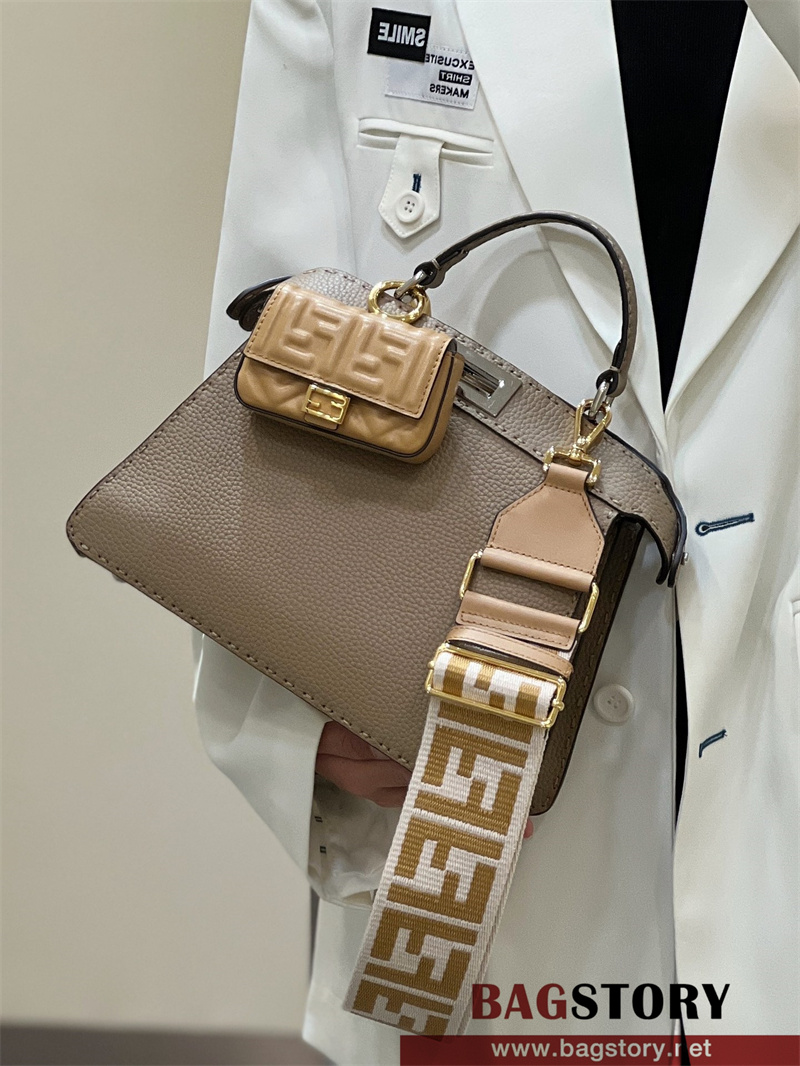 펜디 FENDI 피카부백 27CM
