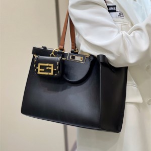 펜디 FENDI 피카부백 35CM