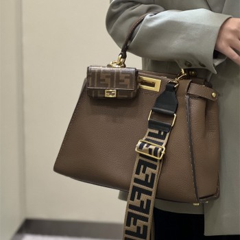펜디 FENDI 피카부백 33CM