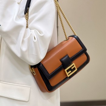 펜디 FENDI 피카부백 27CM