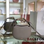 끌로에 Chloe 키스 스몰백 