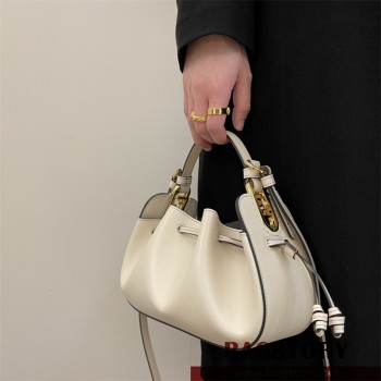 펜디 FENDI 포모도리노 미니백