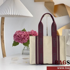 끌로에 Chloe 37cm 우디 토트백 미디움