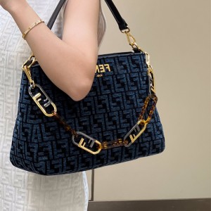 펜디 FENDI 오락 스윙 파우치백