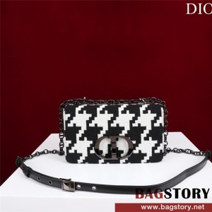 디올 DIOR 카로크로스백  20cm