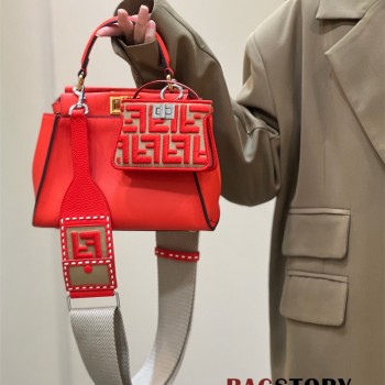 펜디 FENDI 피카부백  23CM