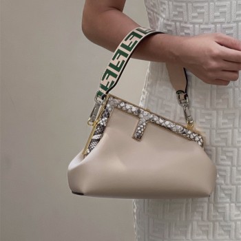 펜디 FENDI 퍼스트백 26CM