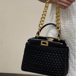 펜디 FENDI 피카부백  24CM